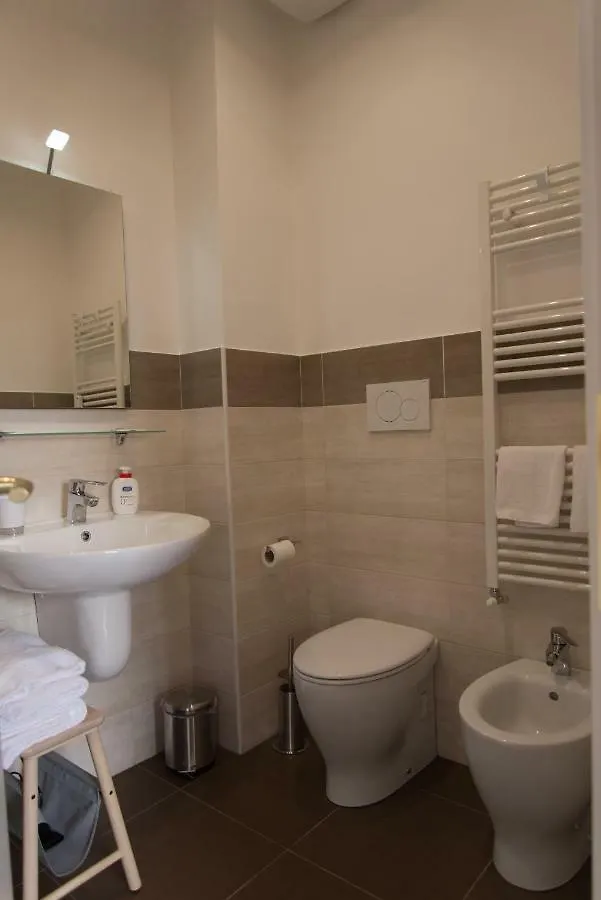 La Terrazza Di Evelina Guest House Rom Italien